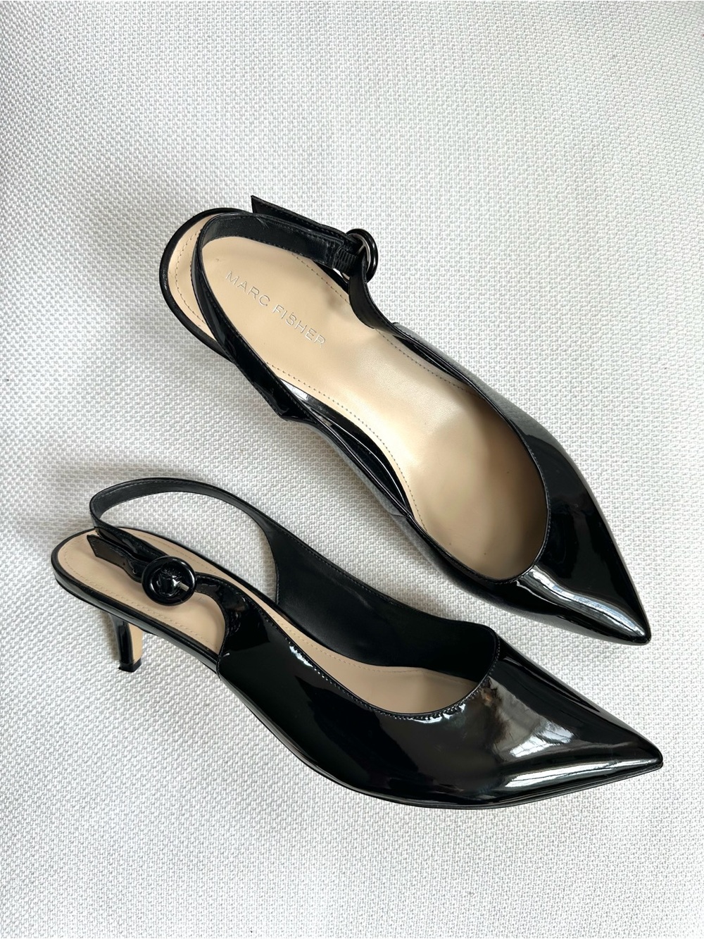 Marc Fisher Black Patent Jovanni Slingback Pump Kitten Low Heels Womens size 10